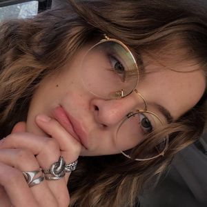 Meet your Posher, Leann